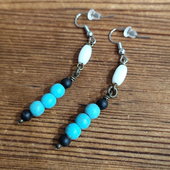 *5 For $20***Turquoise Blue and White Beaded Dangle Ladies Earrings, Handmade - Picture 5 of 6